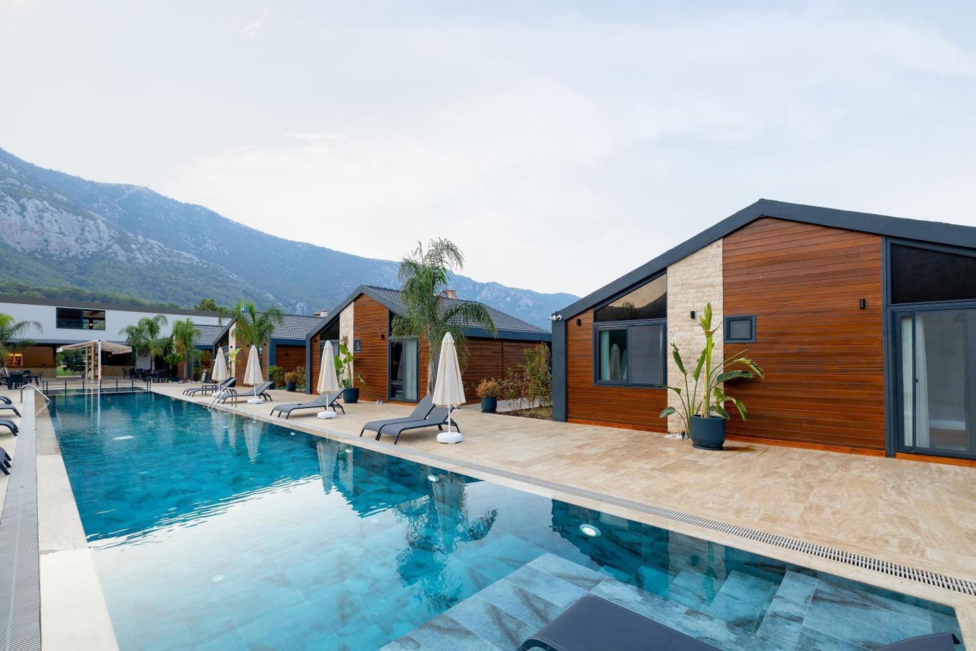 Rota Kilidonia Karaoez Suites&Villas المظهر الخارجي الصورة