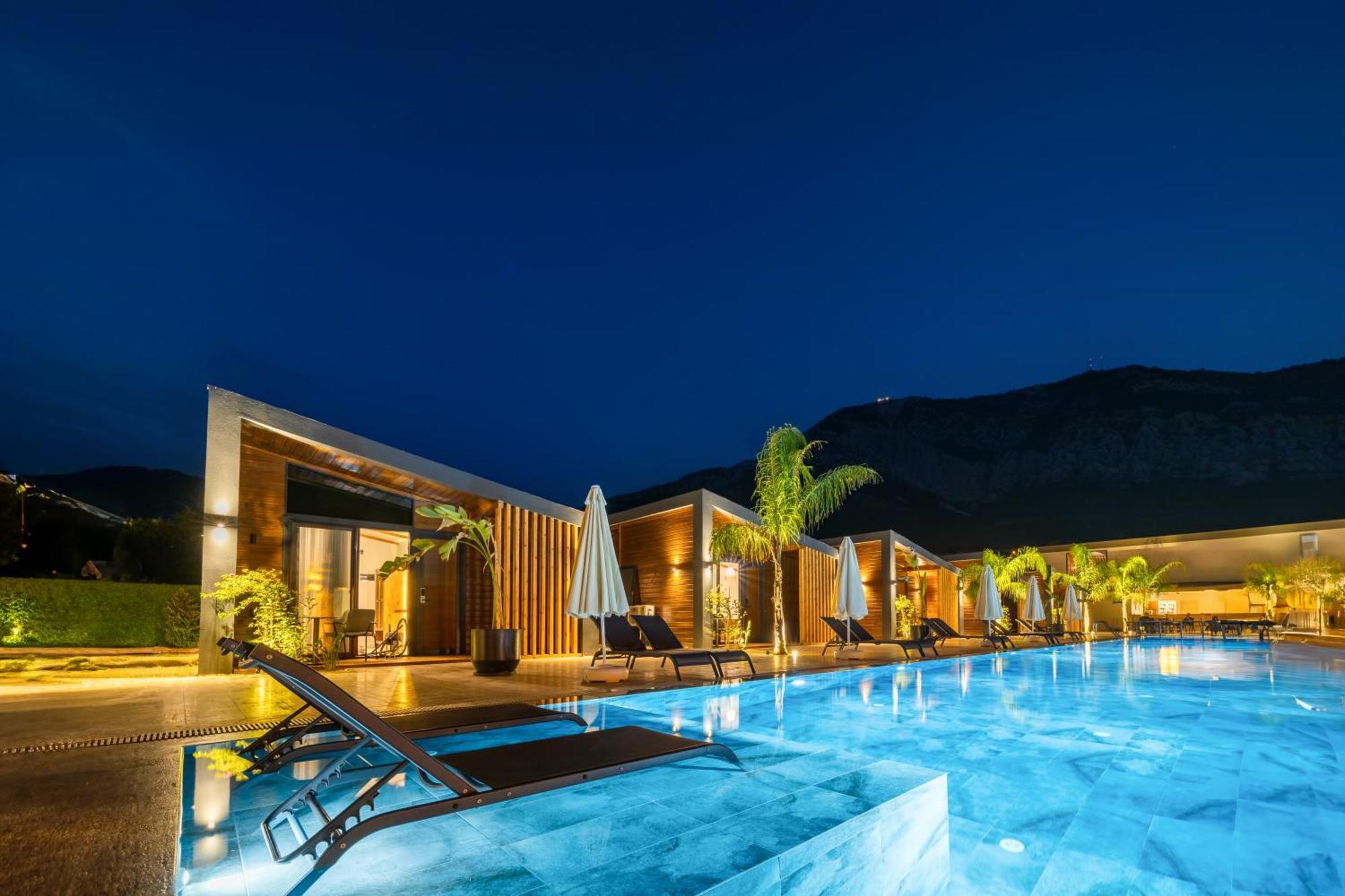 Rota Kilidonia Karaoez Suites&Villas المظهر الخارجي الصورة